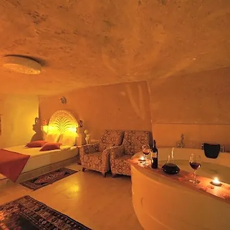 Fosil Cave 3*
