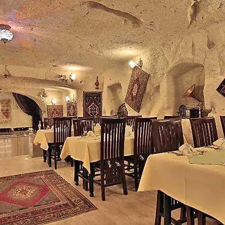 Fosil Cave 3* Uchisar