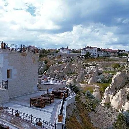 Hotel Fosil Cave